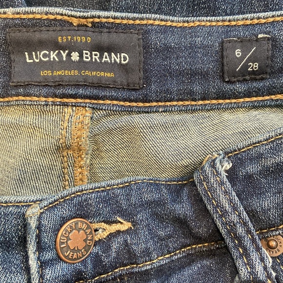 Lucky Brand Sweet Crop Jean Size 6/28 - Picture 5 of 6